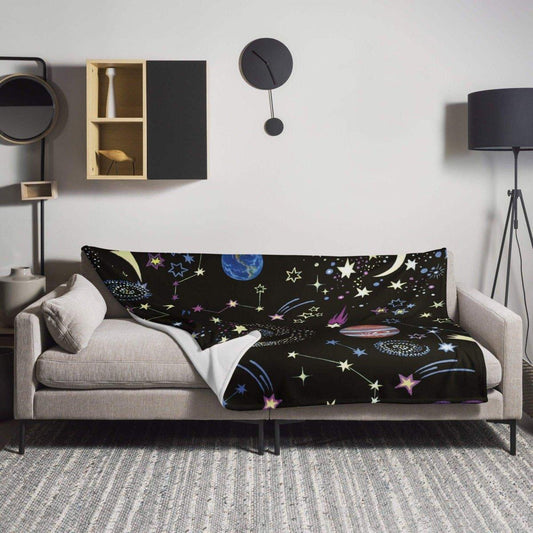 Hypoallergene Kuscheldecke 125x150cm von BUYATHOME24, weiche Polyesterdecke für gemütliche Abende auf dem Sofa