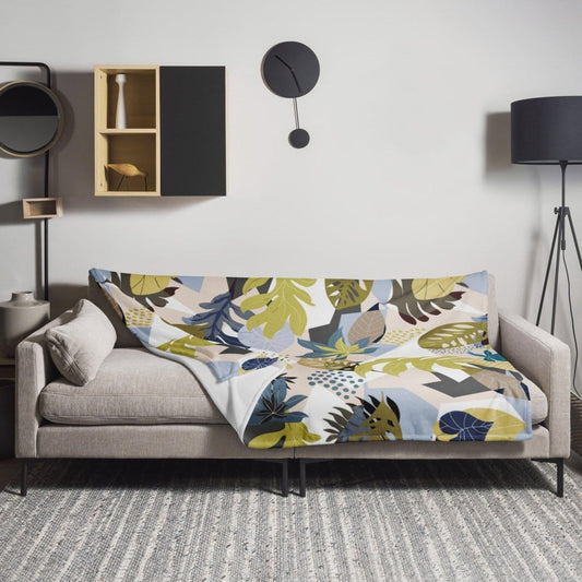 Hypoallergene Polyester-Kuscheldecke 125x150cm von BUYATHOME24, weiche Sofadecke für gemütliche Stunden, Textildruck.