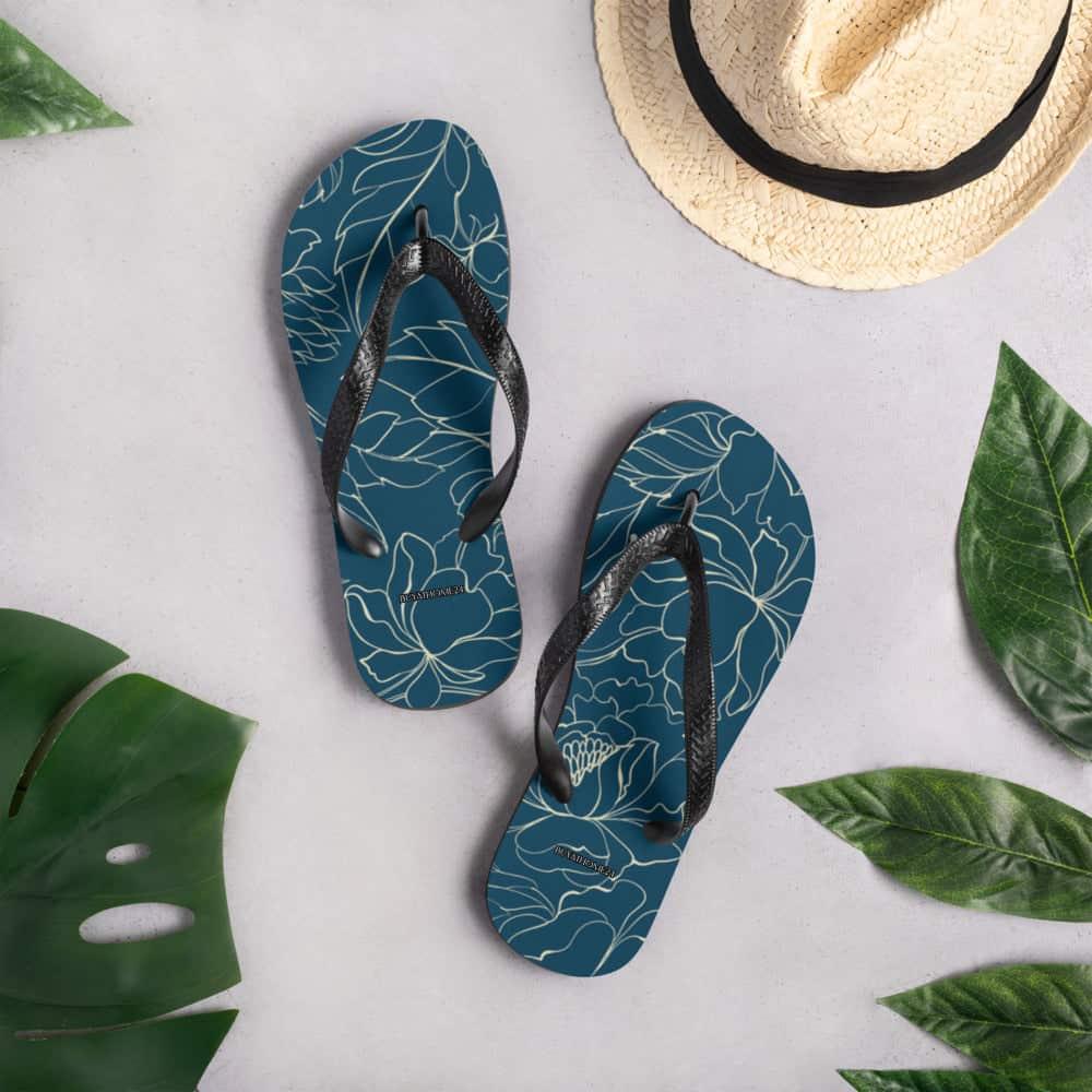 Unisex Flip-Flops von BUYATHOME24 in Größe 37-45, leichte Strandsandalen aus Textil mit buntem Druck, ideal für den Sommer.