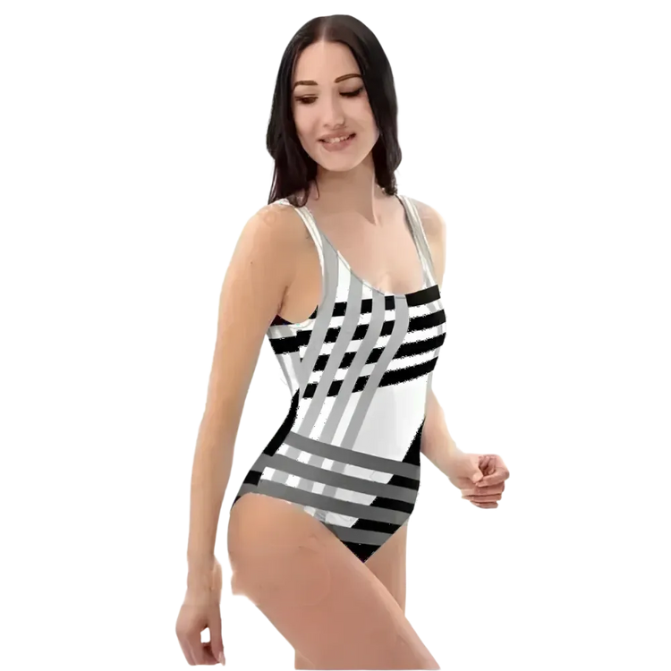 Chlorbeständiger Damen Badeanzug von BUYATHOME24 mit U-Ausschnitt in den Größen XS bis 3XL, sichtbarer Badebekleidungsstoff.