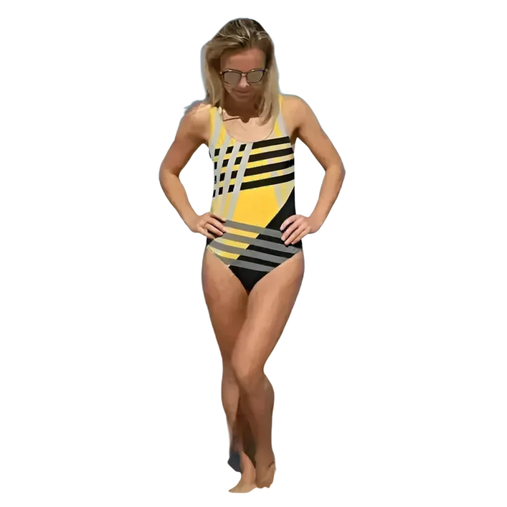 Damen Badeanzug von BUYATHOME24 mit U-Ausschnitt, chlorbeständig, in XS bis 3XL, personalisierbar, abgebildet in verschiedenen Größen