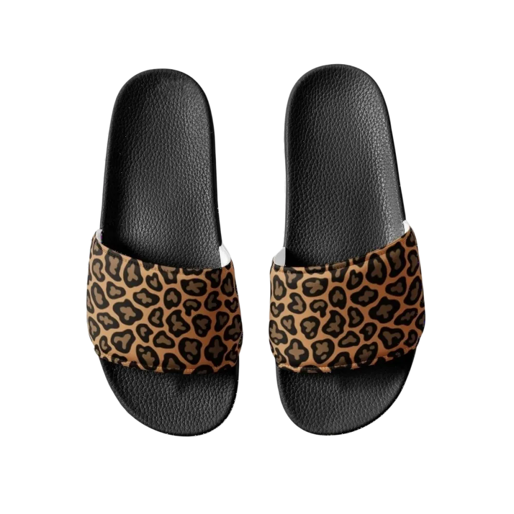 Damen Badeschlappen aus Kunstleder mit Leo-Print in Größe 36-44, bequeme Sommerschuhe von BUYATHOME24