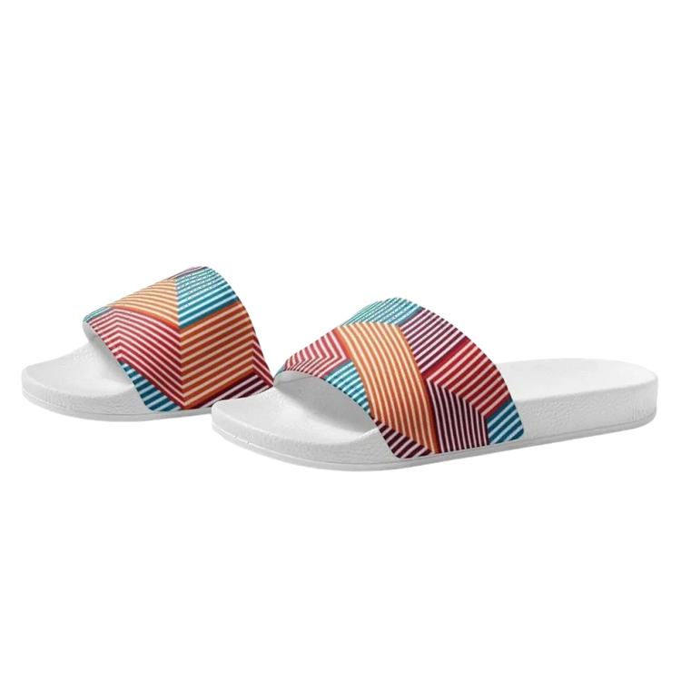 Damen Badeschlappen aus Kunstleder mit PU-Sohle, Größe 36-44, bequemes Schuhwerk von BUYATHOME24, seitliche Ansicht