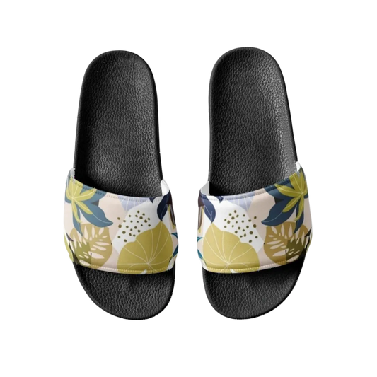 Damen Badeschlappen in Größe 36-44 von BUYATHOME24, leichte Badeschuhe mit bequemem Fußbett, ideal für den Strand.