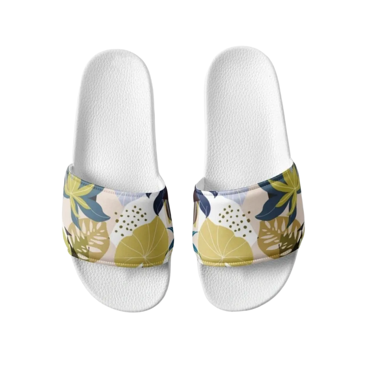 Damen Badeschlappen von BUYATHOME24, leichte Badeschuhe mit Fußbett in Größe 36-44, bequemes Schuhwerk für den Sommer.