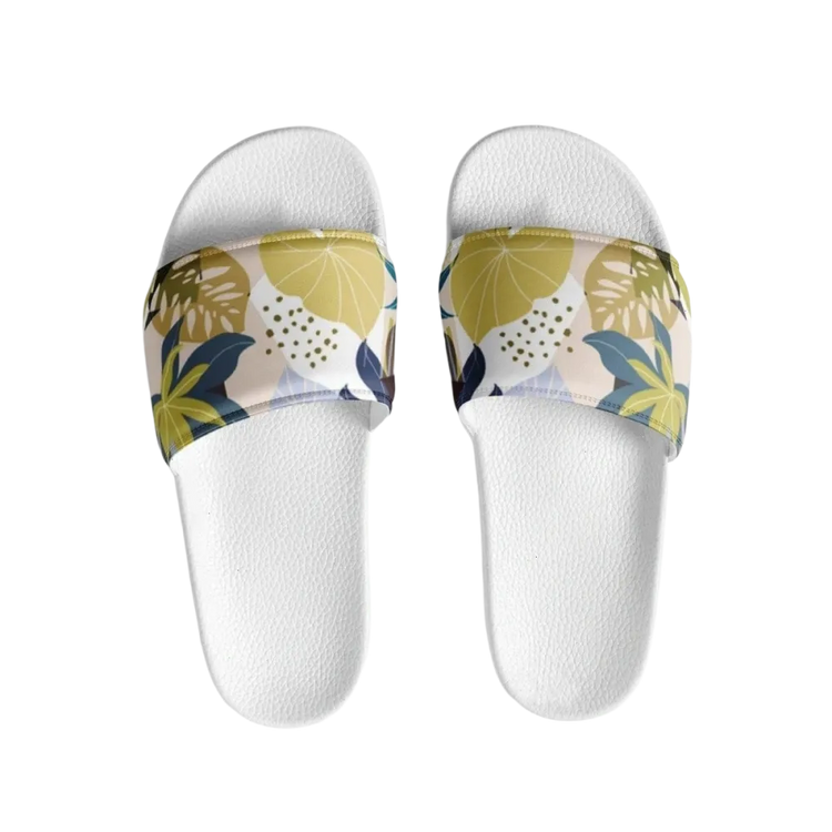 Damen Badeschlappen von BUYATHOME24, leichte Badeschuhe mit Fußbett, in Größe 36-44, bequem für den Strand oder Pool.
