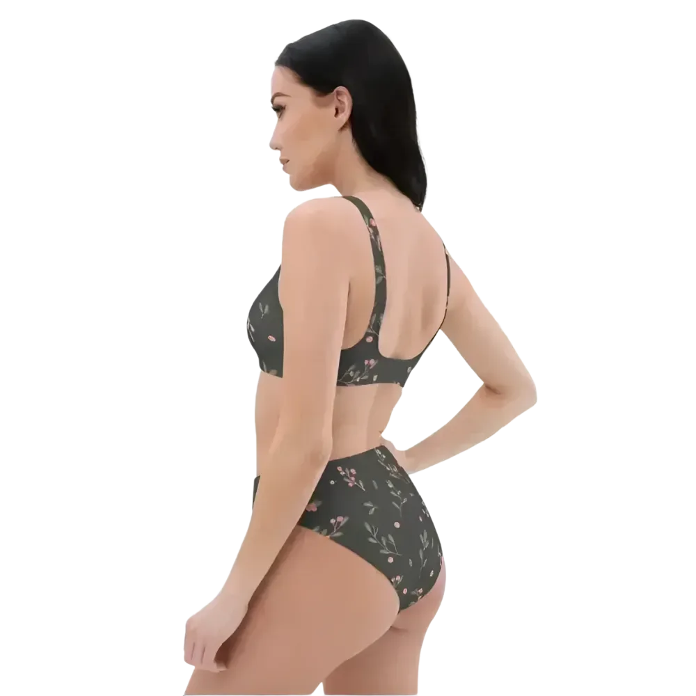 Damen Bikini mit Blumenmuster in XS-3XL, schnelltrocknend, bedruckbar, von BUYATHOME24, zeigt das bunte, sommerliche Design