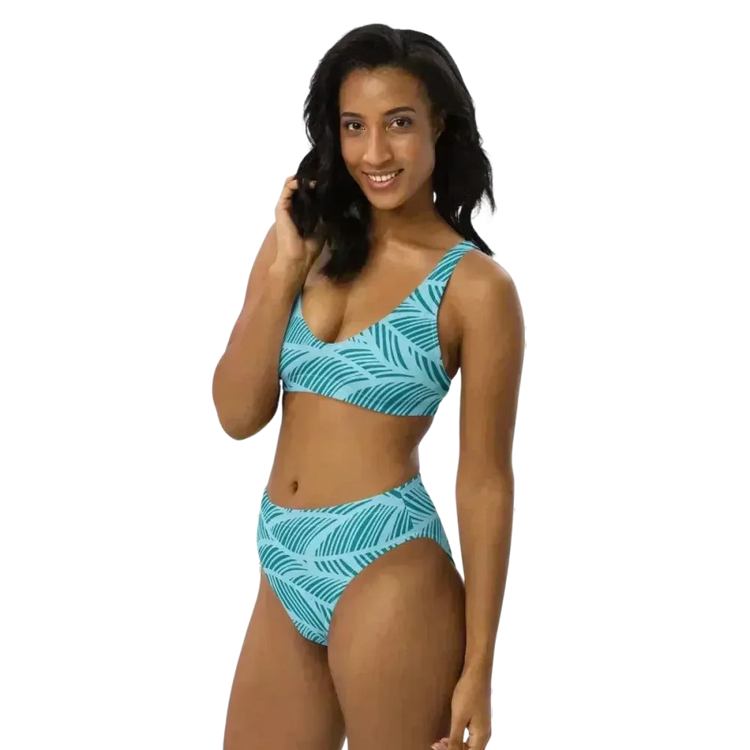 Damen Bikini von BUYATHOME24, schnelltrocknend, bedruckbar, in XS bis 3XL, handgenäht, zeigt das bedruckte Oberteil und passende Bikini-Hose