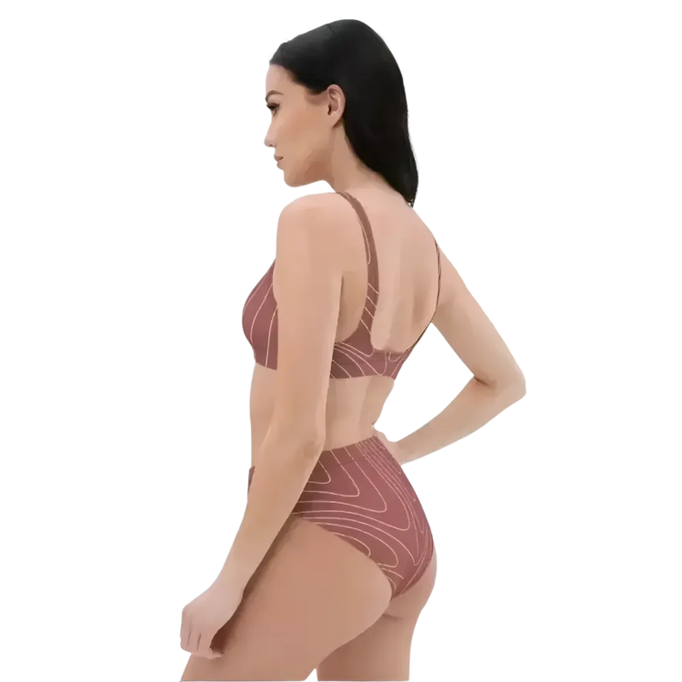 Damen Bikini-Set von BUYATHOME24, schnelltrocknend, in den Größen XS bis 3XL, mit personalisierbarem Design, auf einem weißen Hintergrund.