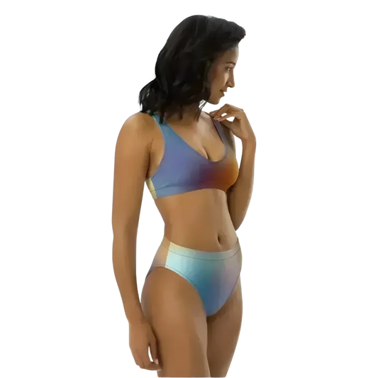 Damen Bikini Zweiteiler von BUYATHOME24, schnelltrocknend, in Größen XS bis 3XL, personalisierbar, auf einem weißen Hintergrund.