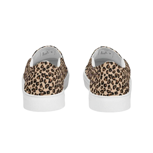Atmungsaktive Damen Canvas Slipper in Größe 35-44 von BUYATHOME24, bequeme Freizeitschuhe aus Textil.
