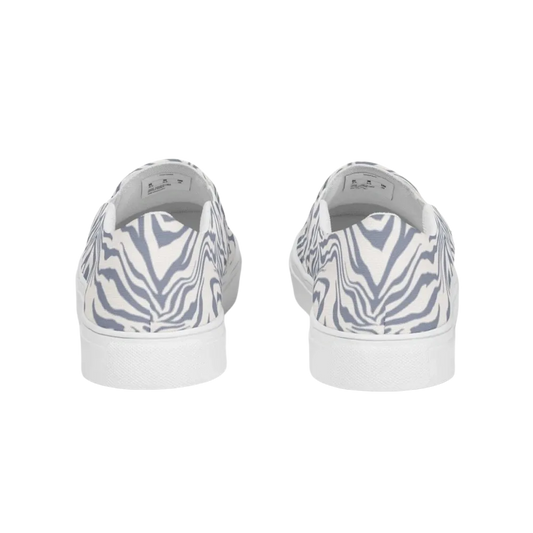 Atmungsaktive Damen Canvas Slipper in Größe 35-44 von BUYATHOME24, bequeme Textilschuhe für Damen.