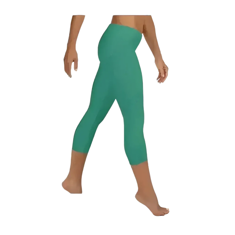 Damen Capri-Leggings aus Mikrofaser in XS bis XL von BUYATHOME24, ideale Yoga-Leggings mit personalisierbarem Design.