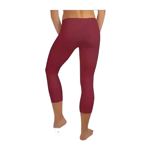 Damen Capri-Leggings aus Mikrofaser mit UV-Schutz in XS-XL, bequem und sportlich, von BUYATHOME24, auf einer Yoga-Leggings.