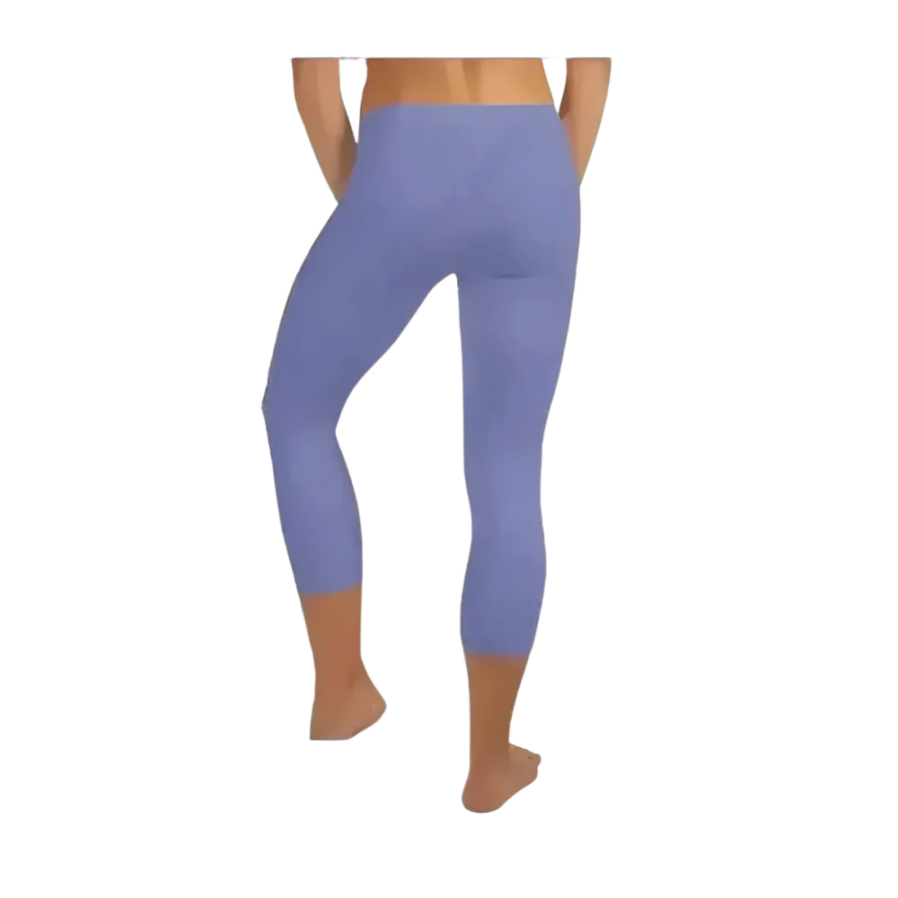 Damen Capri-Leggings von BUYATHOME24, Sportleggings mit UV-Schutz, in XS bis XL, ideal für Yoga und Sport, auf weißem Hintergrund
