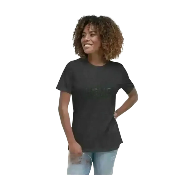 Damen Baumwoll-Grafik-T-Shirt von BUYATHOME24 in verschiedenen Größen, Rundhalsausschnitt, stilvolles Damen T-Shirt.