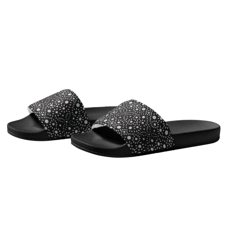 Damen- und Mädchen-Badeschlappen aus Kunstleder in Größe 36-44, bequeme und strapazierfähige Badeschuhe von BUYATHOME24