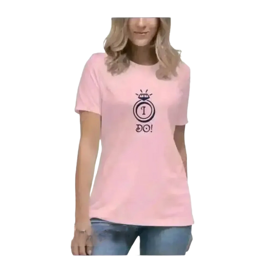 Grafik Damen T-Shirt aus Baumwolle von BUYATHOME24, kurzarm, stilbewusst, für Damen in S bis 3XL, bequeme Alltagsmode