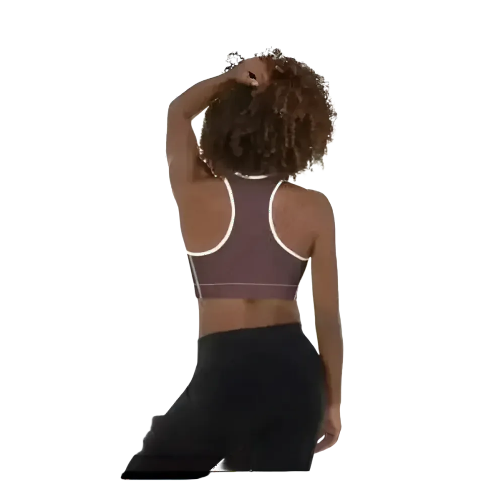 Damen Sport-BH mit Polstern in XS bis 2XL, schnelltrocknend, bequeme Sportbekleidung von BUYATHOME24, zeigt den BH vor einem weißen Hintergrund.