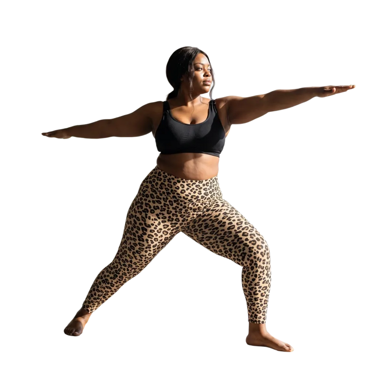 Damen Sport-Leggings mit UV-Schutz 50+ von BUYATHOME24, in 2XS bis 6XL, elastisch und bequem, auf einem weißen Hintergrund.