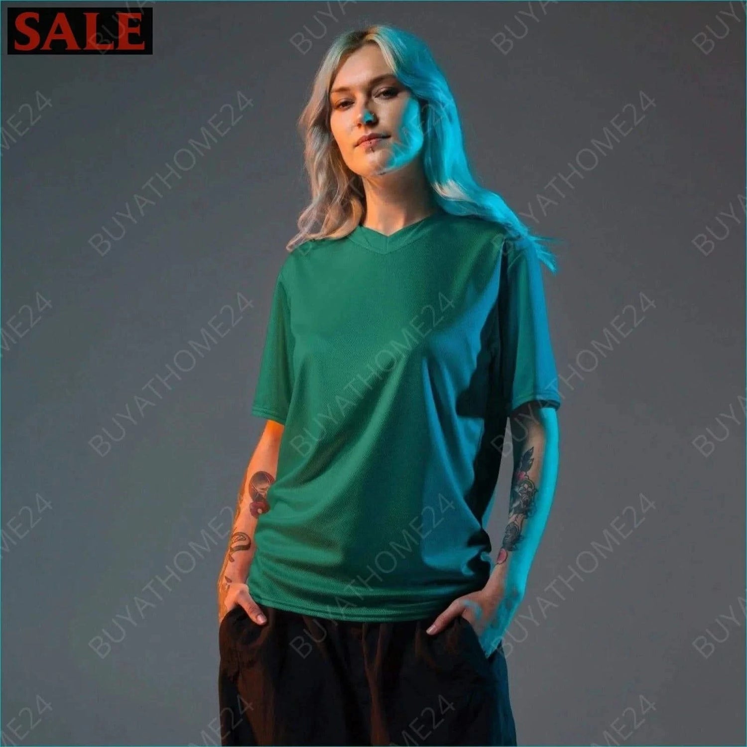 Damen Sport T-Shirt mit V-Ausschnitt 2XS-6XL - BUYATHOME24 - Textildruck - GERMANY - DAMENMODE, Sport T-Shirt mit V-Ausschnitt