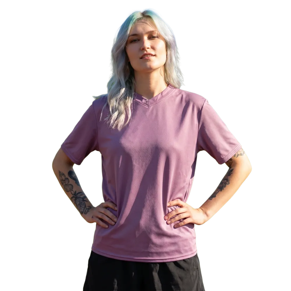 Unisex Fußball-Sportshirt mit V-Ausschnitt, schnelltrocknend, in verschiedenen Größen, von BUYATHOME24