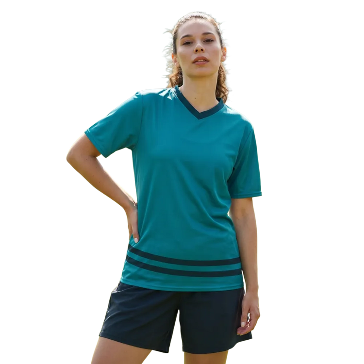 Unisex Fußball T-Shirt mit V-Ausschnitt, schnelltrocknend, personalisierbar, in verschiedenen Größen, von BUYATHOME24