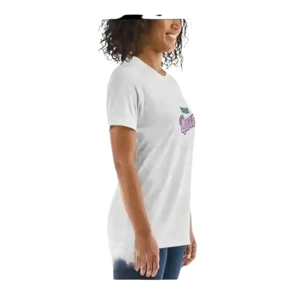 Grafik Damen T-Shirt mit Geburtstag-Motiv in verschiedenen Größen, kurzärmelig, von BUYATHOME24, für Damen.