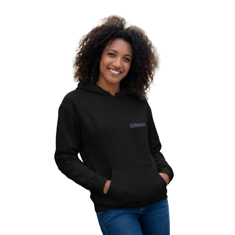 Grafik Unisex Kapuzenpullover aus Baumwolle in S-5XL mit Deutschland-Design, bequeme Hoodie von BUYATHOME24, vorne sichtbar