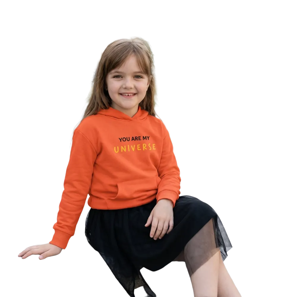 Grafik Kinder Hoodie aus Baumwolle für 4-12 Jahre, Unisex, personalisierbar, mit buntem Grafikdesign, weicher Stoff.