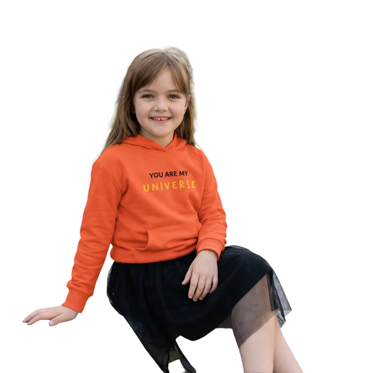 Grafik Kinder Hoodie aus Baumwolle für 4-12 Jahre, Unisex, personalisierbar, mit buntem Grafikdesign, weicher Stoff.