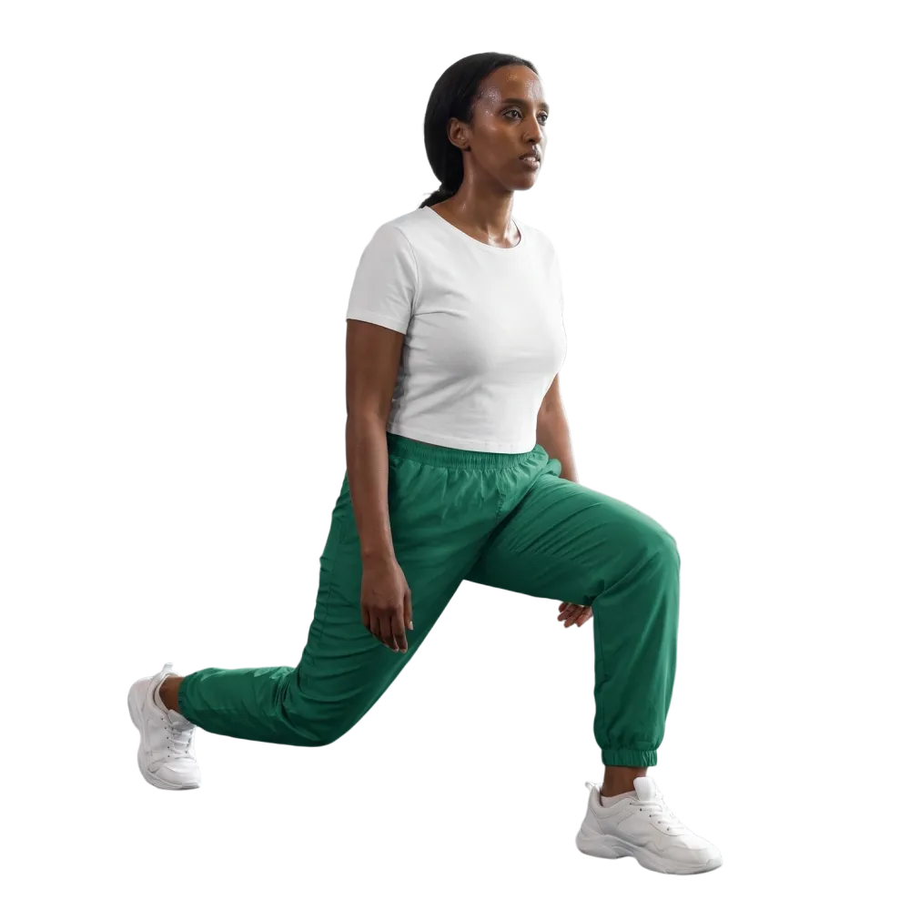 Grüne unisex Trainingshose aus Polyester, wasserabweisend, in XS bis 3XL, bequem für Sport und Freizeit