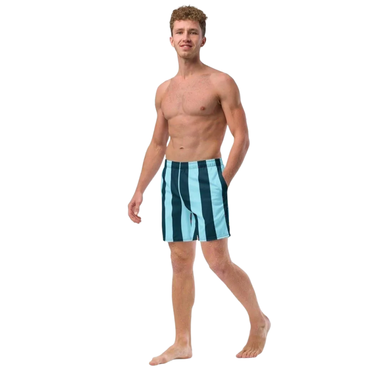 Blaue gestreifte Herren Badeshorts mit UV-Schutz 50+ aus Mikrofaser, verfügbar in 2XS bis 6XL, von BUYATHOME24.