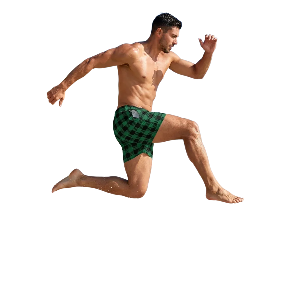 Grüne Herren Badeshorts mit kariertem Muster aus wasserabweisender Mikrofaser, UV 50+ von BUYATHOME24, in 2XS-6XL