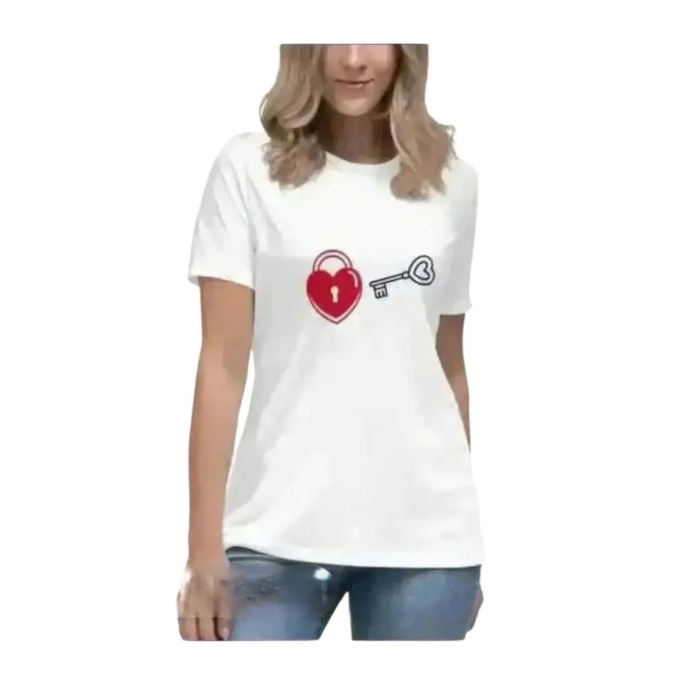 Hochzeit Grafik Damen T-Shirt aus Baumwolle in Weiß, Rundhals, S-3XL, von BUYATHOME24, stilvoller Komfort für Damen.