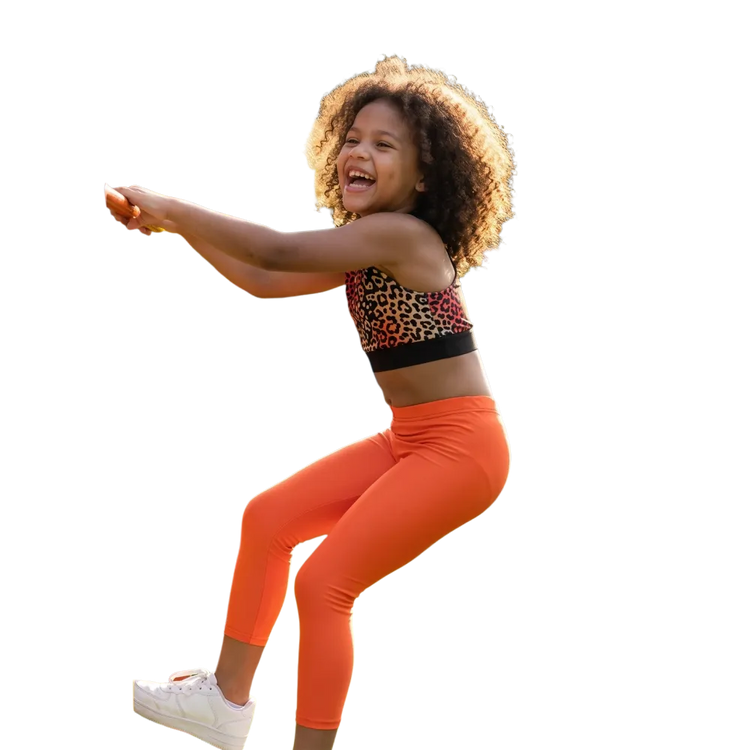 Generiertes Lifestyle-Bild für Kinder Sportleggings mit UV-Schutz, 92-128 cm, Personalisierbar