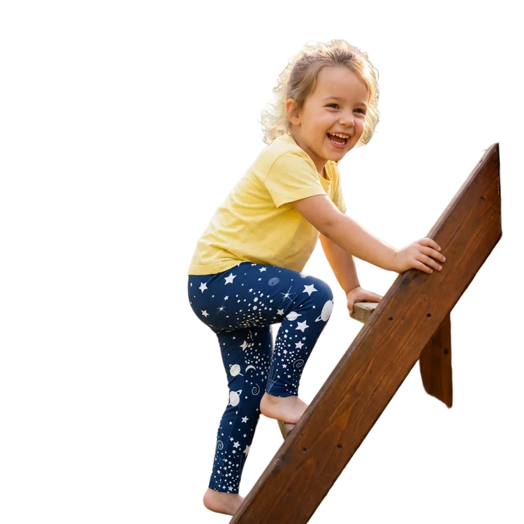 Generiertes Lifestyle-Bild für Kinder Sportleggings mit UV-Schutz, 92-128 cm, Stretch