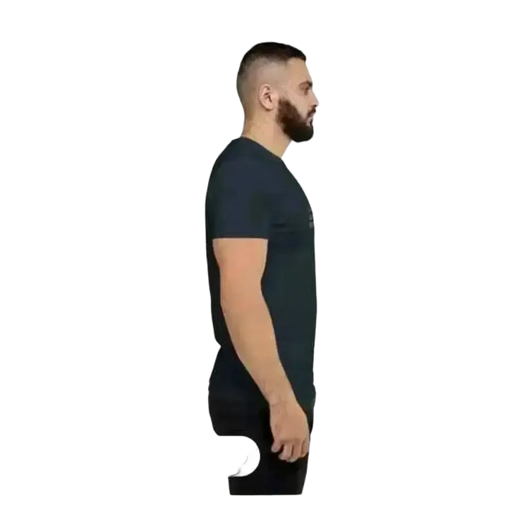 Grafik Unisex T-Shirt aus Baumwolle in verschiedenen Größen, Kurzarm, rundhals, für Herren, mit buntem Druck.