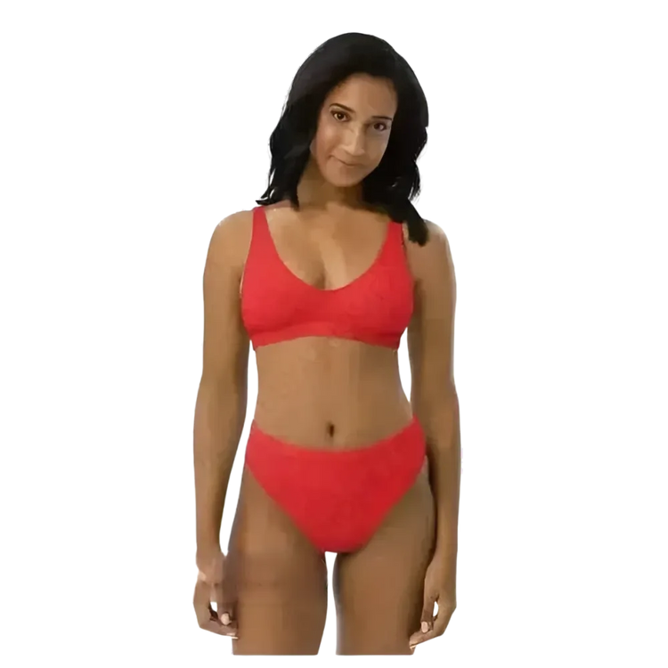Roter Damen Bikini von BUYATHOME24 in XS bis 3XL, zweilagige Badebekleidung mit personalisierbarem Design.