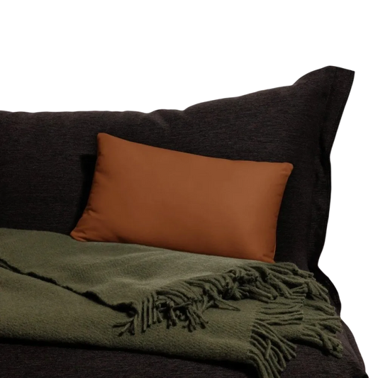 Kuscheliges Sofakissen aus Polyester mit Reißverschluss in 45 cm Größe, mit Textildruck von BUYATHOME24.