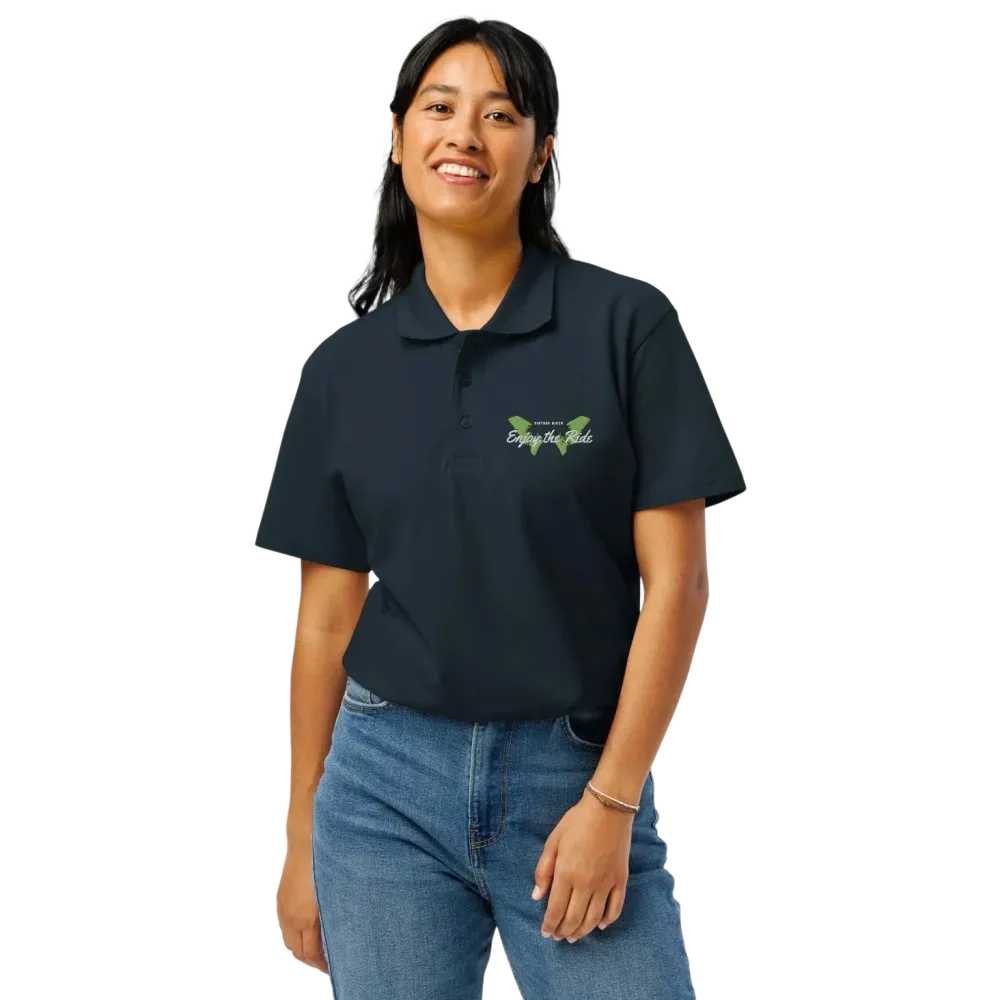 Unisex Poloshirt von BUYATHOME24 in Navy, mit geripptem Kragen, Knopfleiste und Stickerei, Freizeitkleidung, vorne sichtbar