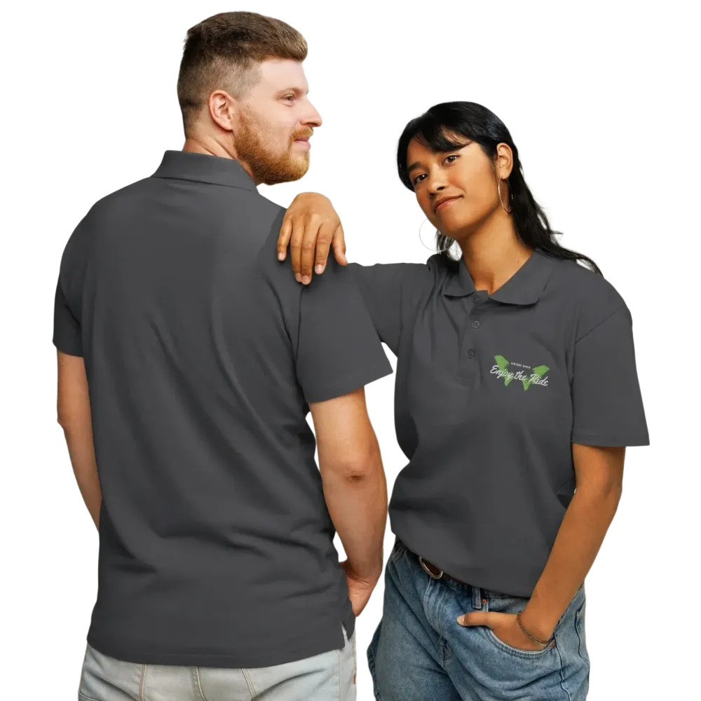 Unisex Poloshirt von BUYATHOME24, gerippter Kragen, Stickerei, Freizeitkleidung, Mouse Grey, vorne und hinten sichtbar.