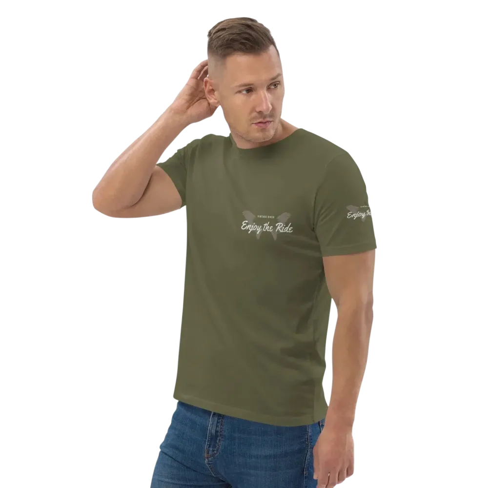 Unisex Bio-Baumwolle T-Shirt im Biker-Stil in Khaki, links vorne, bequemes Freizeit-T-Shirt für Männer und Frauen.