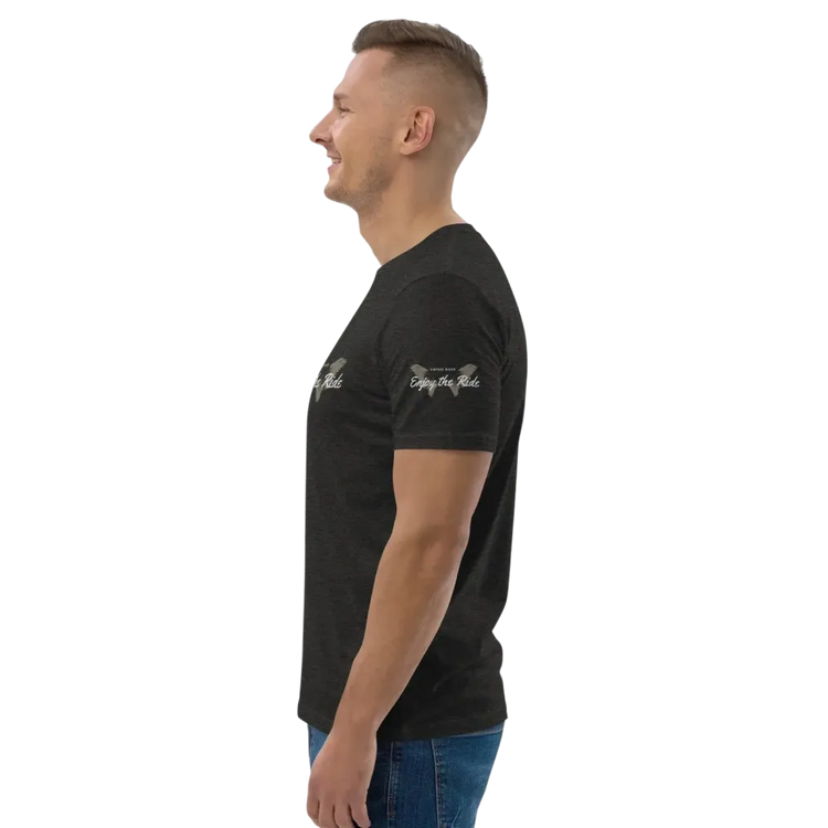 Unisex Bio-Baumwolle T-Shirt im Biker-Stil in Dunkelgrau, Freizeit-Design, für Männer und Frauen, von BUYATHOME24