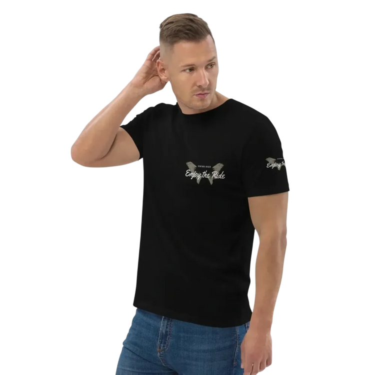 Unisex Bio-Baumwoll-T-Shirt in Schwarz mit Biker-Design, Freizeit-Style, bequem und nachhaltig, erhältlich in Größen S bis 5XL.