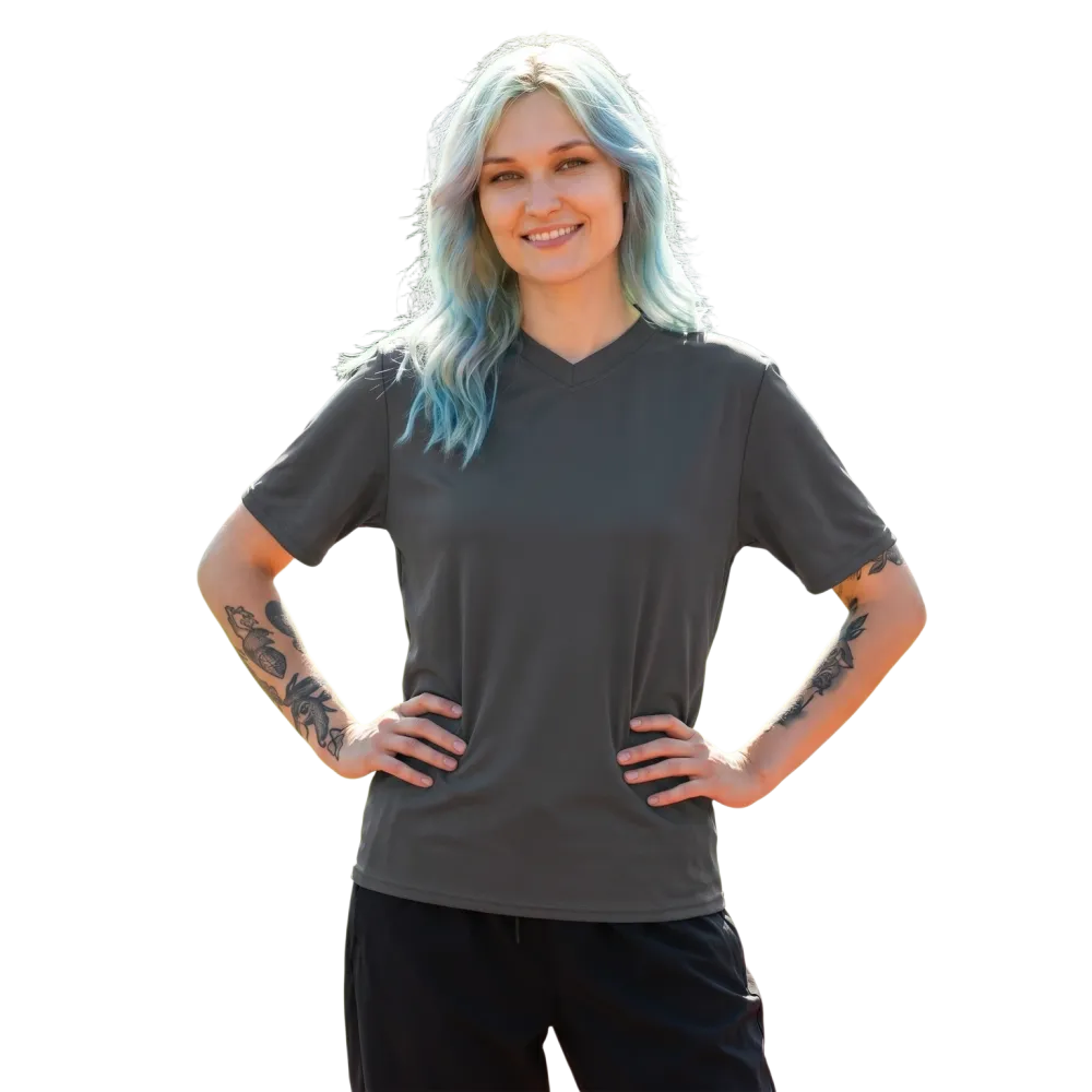 Unisex Fussballshirt mit V-Ausschnitt, Zwei-Wege-Stretch, in verschiedenen Größen 2XS-6XL, von BUYATHOME24, sportlich und bequem.