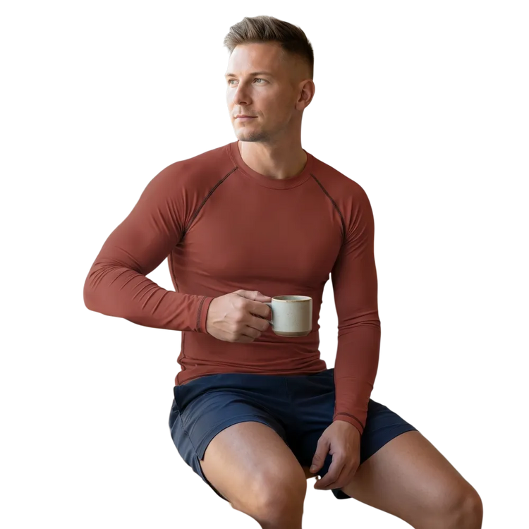 Dunkelrotes Herren-Langarm-Sportshirt mit Vier-Wege-Stretch, UV-Schutz, Unisex, ab XS bis 3XL, von BUYATHOME24