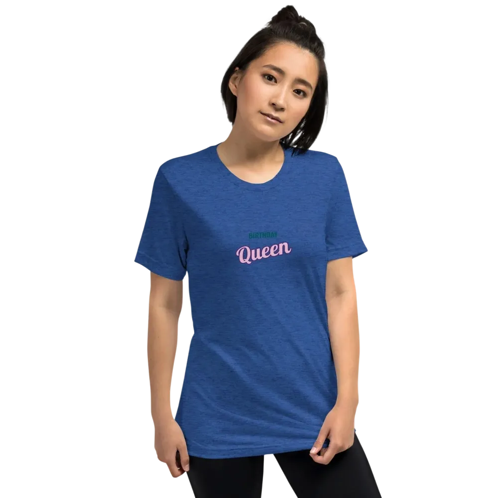 Unisex Vintage Look T-Shirt von BUYATHOME24 in True Royal, mit Vintage Design, für Damen, erhältlich in XS bis 4XL.