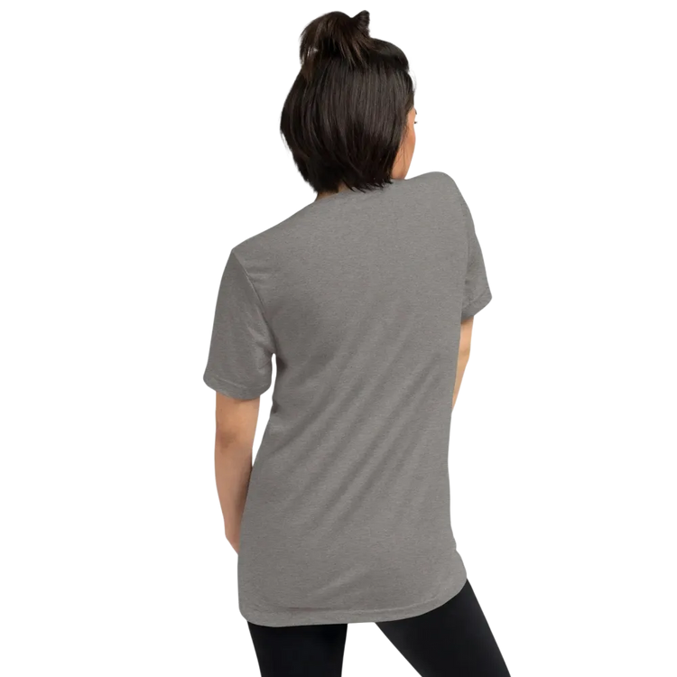 Unisex Vintage Look T-Shirt von BUYATHOME24, graues Tri-Blend T-Shirt mit Queen-Design, Damen T-Shirt in XS bis 4XL