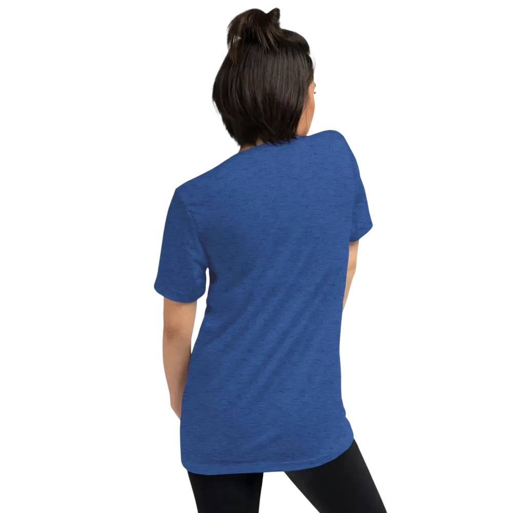 Vintage Look Damen T-Shirt von BUYATHOME24 mit Queen-Print, unisex Tri-Blend, ideal als Geburtstagsgeschenk, in XS bis 4XL.